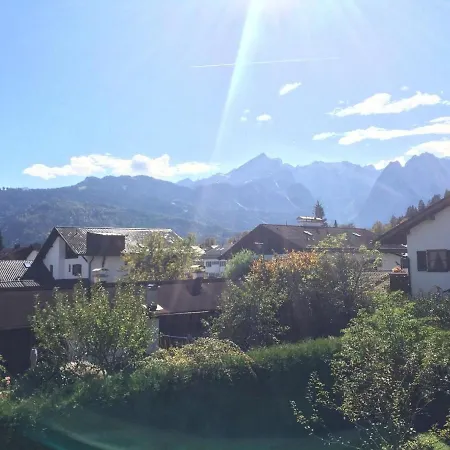 Ferienhaus In Sonnenbichl Mit Garten, Terrasse Und Grill Casa vacanze