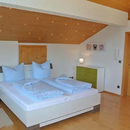 Ferienhaus In Sonnenbichl Mit Garten, Terrasse Und Grill Casa vacanze Garmisch-Partenkirchen