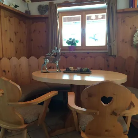 Casa de Férias Ferienhaus In Sonnenbichl Mit Garten, Terrasse Und Grill